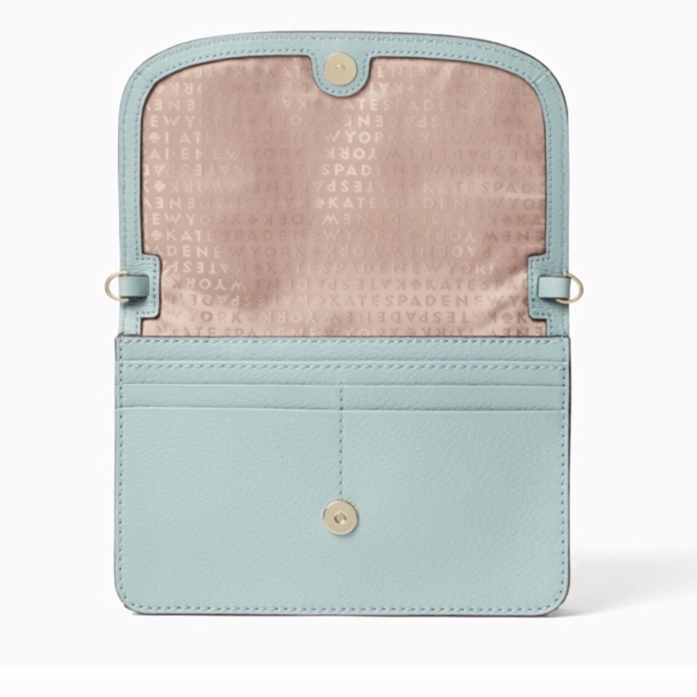 🔥Kate Spade Purse, built in card holders🔥